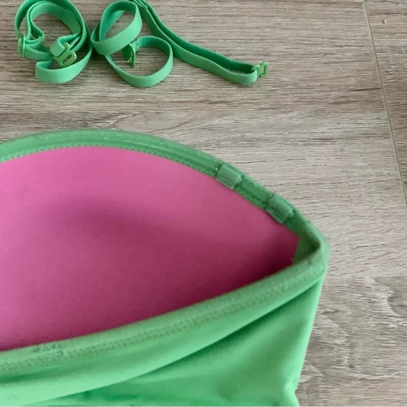 Bright Green Multi-Way Strapless Convertible Bandeau Bra w/ Removable Straps - Picture 5 of 9